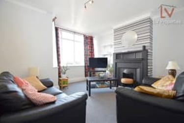 3 bed house, Newport View, Headingley, Leeds, LS63BX - Image 2