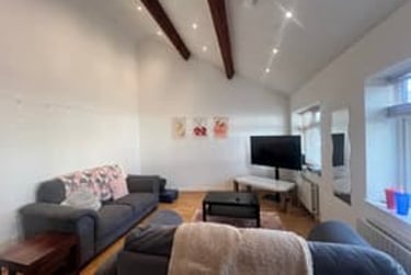 4 bed house, Estcourt Avenue, Headingley, Leeds, LS63ET - Image 2