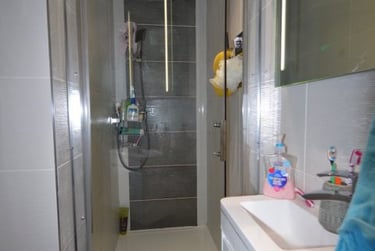 2 bed house, Hartley Avenue, Woodhouse, Leeds, LS62LP - Image 3