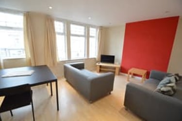 10 bed house, Headingley Mount, Headingley, Leeds, LS63EL - Image 1