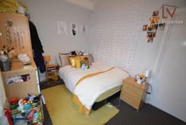 3 bed house, Welton Mount, Hyde Park, Leeds, LS61ET - Image 11