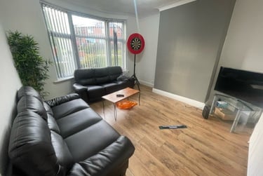 7 bed house, Langdale Gardens, Headingley, Leeds, LS63HB - Image 12