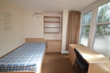 10 bed house, Estcourt Avenue, Headingley, Leeds, LS63ES - Image 11