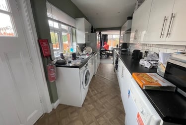6 bed house, Dennistead Crescent, Headingley, Leeds, LS63PU - Image 12