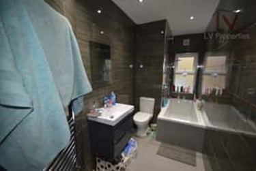 8 bed house, Midland Road, Hyde Park, Leeds, LS61BQ - Image 13