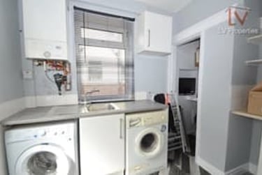 3 bed house, Newport View, Headingley, Leeds, LS63BX - Image 13