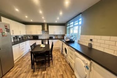 5 bed house, Becketts Park Crescent, Headingley, Leeds, LS63PQ - Image 15