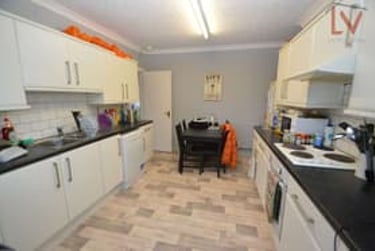 4 bed house, Becketts Park Drive, Headingley, Leeds, LS63PJ - Image 3