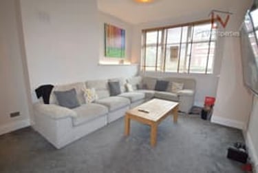 5 bed house, Lucas Place, Woodhouse, Leeds, LS62JB - Image 4