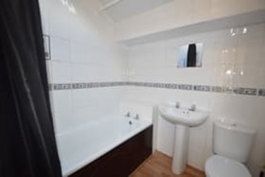 10 bed house, Estcourt Avenue, Headingley, Leeds, LS63ES - Image 4