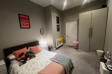 8 bed house, Midland Road, Hyde Park, Leeds, LS61BQ - Image 4