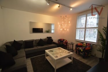 6 bed house, Quarry Mount Terrace, Woodhouse, Leeds, LS62JG - Image 3