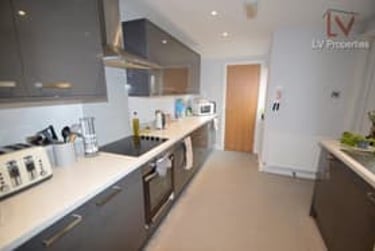 4 bed house, Estcourt Avenue, Headingley, Leeds, LS63ET - Image 3