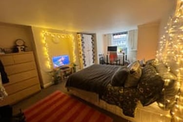 7 bed house, Manor Drive, Hyde Park, Leeds, LS61DE - Image 5