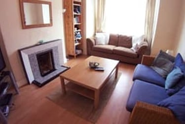 4 bed house, Burchett Grove, Woodhouse, Leeds, LS62JA - Image 4