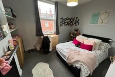 3 bed house, Welton Grove, Hyde Park, Leeds, LS61ES - Image 4