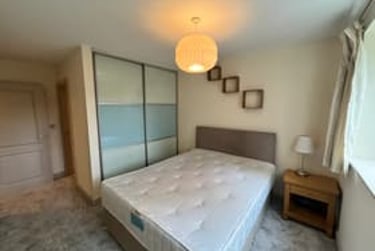 2 bed flat, Cornmill View, West park, Leeds, LS185NG - Image 6