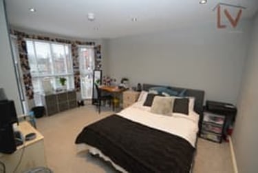 6 bed house, Hartley Crescent, Woodhouse, Leeds, LS62LL - Image 5