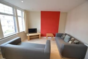 5 bed flat, Headingley Mount, Headingley, Leeds, LS63EL - Image 1