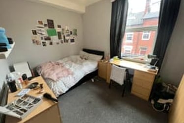 3 bed house, Welton Grove, Hyde Park, Leeds, LS61ES - Image 5