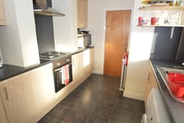 4 bed house, Estcourt Avenue, Headingley, Leeds, LS63ET - Image 5