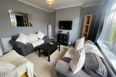 3 bed house, Estcourt Terrace, Headingley, Leeds, LS63EY - Image 1