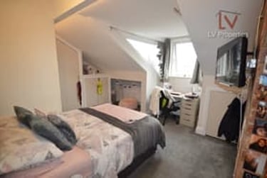 5 bed house, Lucas Place, Woodhouse, Leeds, LS62JB - Image 7