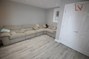 8 bed house, Midland Road, Hyde Park, Leeds, LS61BQ - Image 6