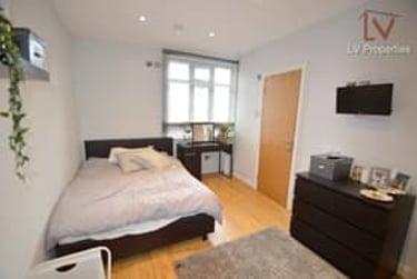 4 bed house, Estcourt Avenue, Headingley, Leeds, LS63ET - Image 5