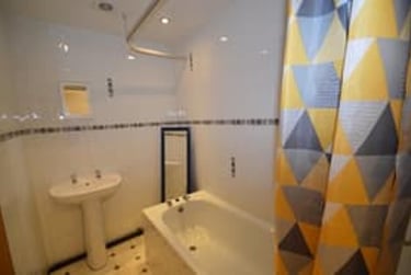 4 bed flat, Estcourt Terrace, Headingley, Leeds, LS63EX - Image 7