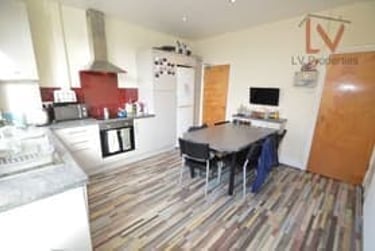 5 bed house, Grimthorpe Place, Headingley, Leeds, LS63JT - Image 8