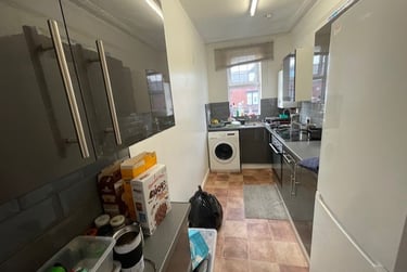 3 bed flat, Headingley Mount, Headingley, Leeds, LS63EL - Image 8