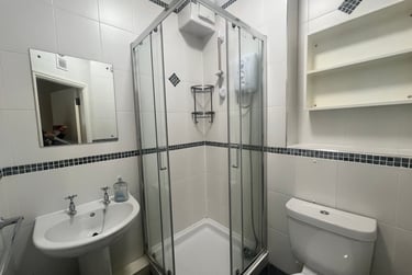 2 bed house, Church Wood Avenue, Headingley, Leeds, LS165LF - Image 8