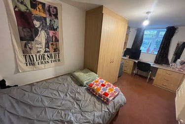 3 bed house, Midland Road, Hyde Park, Leeds, LS61BQ - Image 9