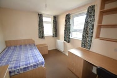 10 bed house, Estcourt Avenue, Headingley, Leeds, LS63ES - Image 8