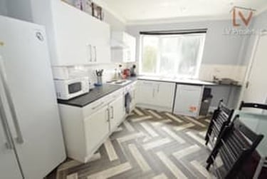 3 bed house, Newport View, Headingley, Leeds, LS63BX - Image 9