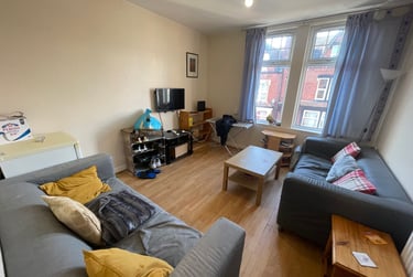 4 bed flat, Winston Gardens, Headingley, Leeds, LS63LA - Image 11