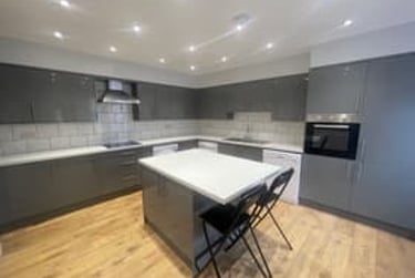 2 bed house, Trelawn Avenue, Headingley, Leeds, LS63JN - Image 1