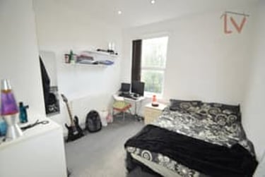 7 bed house, Hartley Avenue, Woodhouse, Leeds, LS62LW - Image 10