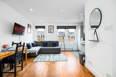 1 bed flat, Lowfield Road, West Hampstead, London, NW62PP - Image 2