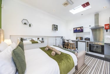 1 bed studio, Studd Street, Highbury / Islington, London, N10QJ - Image 5