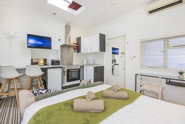 1 bed studio, Studd Street, Highbury / Islington, London, N10QJ - Image 6