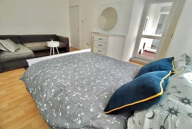4 bed flat, Poplar High Street, Poplar, London, E140AW - Image 3