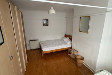 2 bed flat, Ranmoor Gardens, Harrow, London, HA11UQ - Image 2