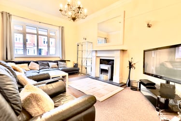 7 bed house, Kingswood road, Fallowfield, Manchester, M146RX - Image 2