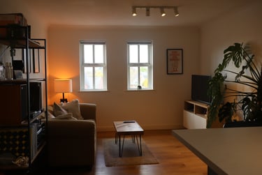 2 bed flat, Hadfield Close, Victoria Park, Manchester, M145LY - Image 1