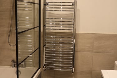 2 bed flat, Hadfield Close, Victoria Park, Manchester, M145LY - Image 4