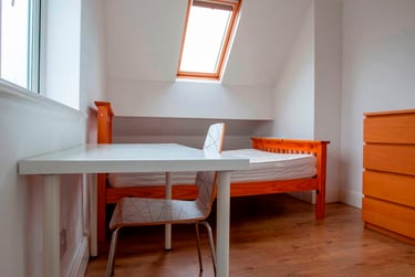 9 bed house, Ladybarn Lane, Fallowfield, Manchester, M146NG - Image 1
