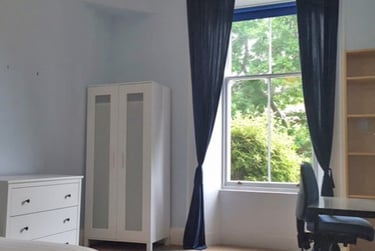 9 bed house, Spence Street, Newington, Edinburgh, EH165AG - Image 2