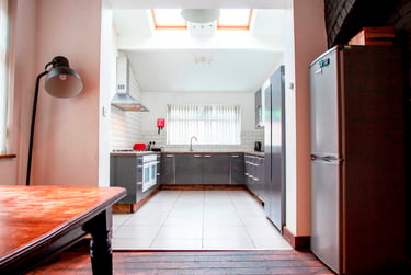 9 bed house, Ladybarn Lane, Fallowfield, Manchester, M146NG - Image 5
